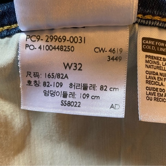 Levi’s Strauss‎ Shorts Women’s Size 32 Bermuda Jeans - Picture 10 of 16